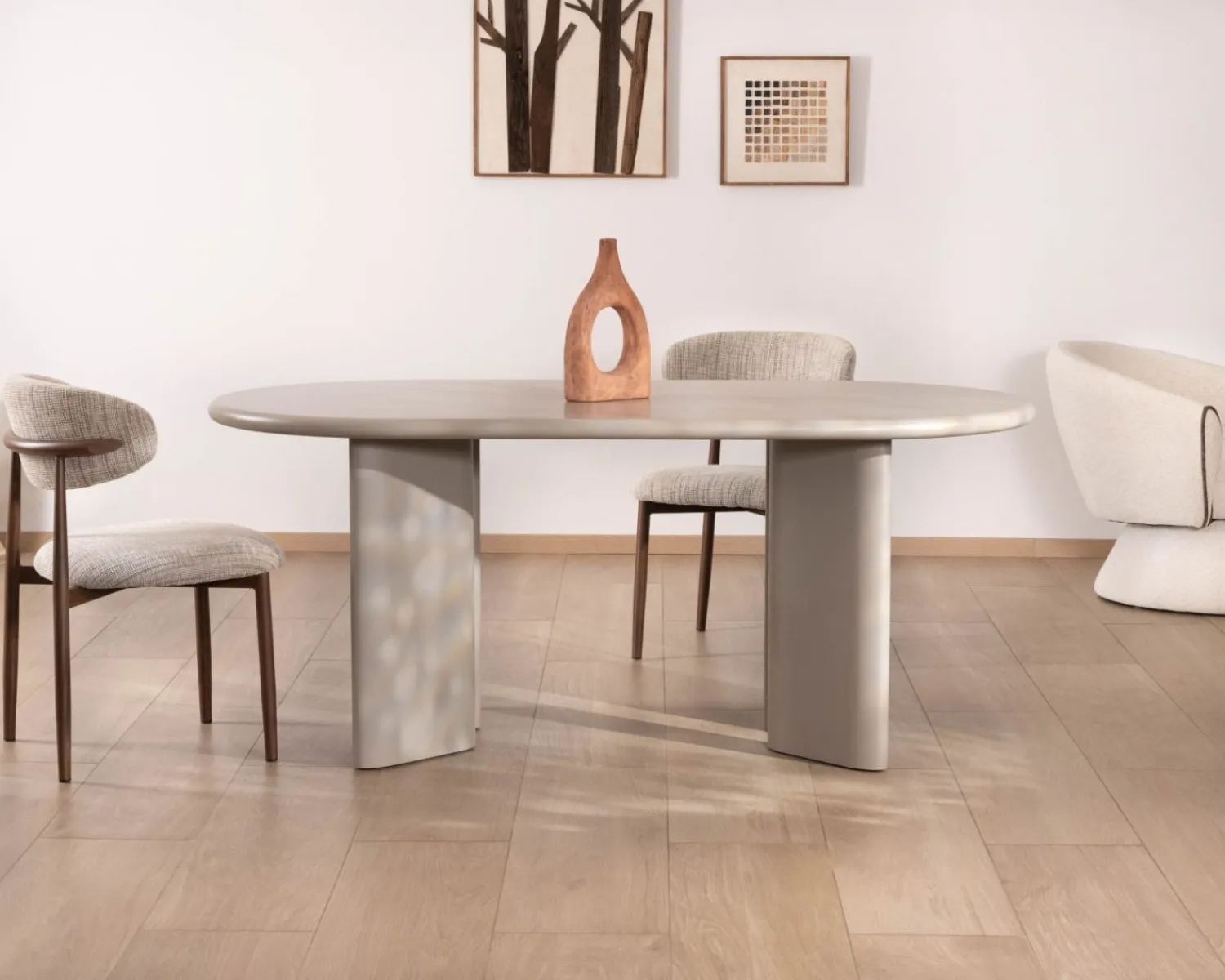 Meuble House Table de repas ovale 180 cm design moderne et épuré beige "Odyna" Discount
