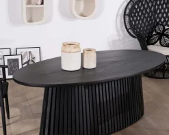 Meuble House Table de repas ovale 210 cm en teck noir pied central ajouré