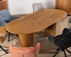 Meuble House Table de repas ovale 220 cm et pieds ronds cannelés en chêne huilé 