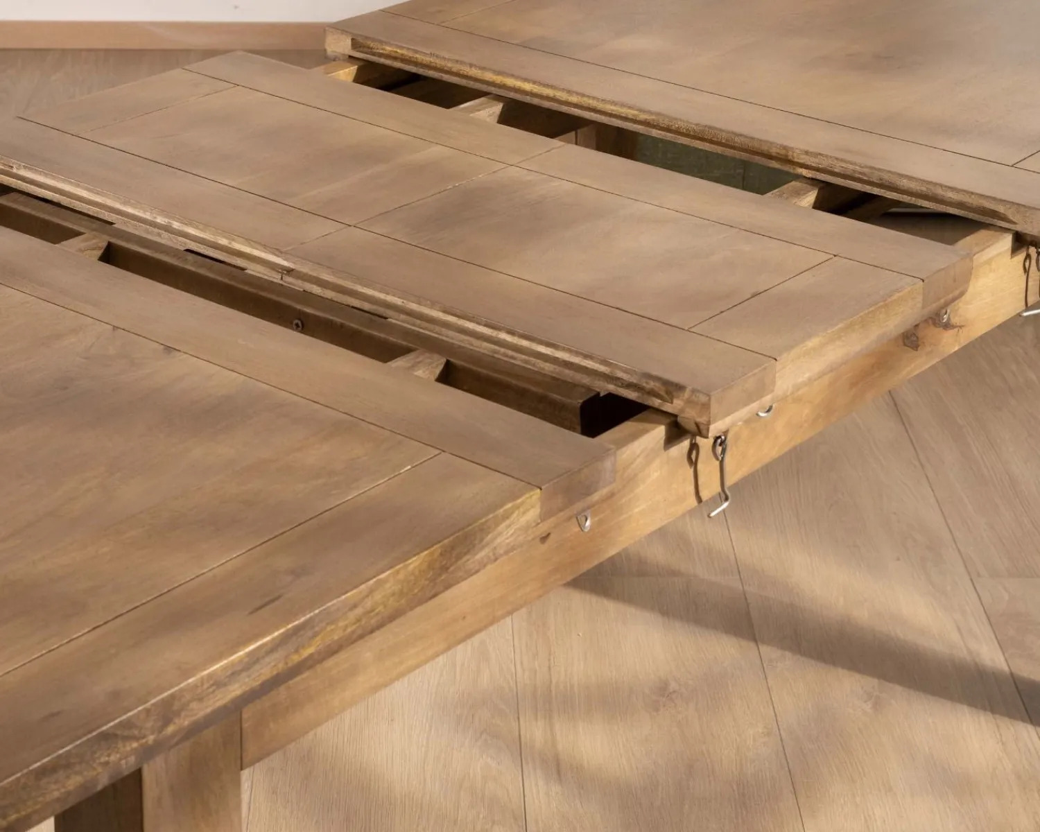 Meuble House Table de repas rectangulaire extensible en manguier 160-200cm "Baz" Hot