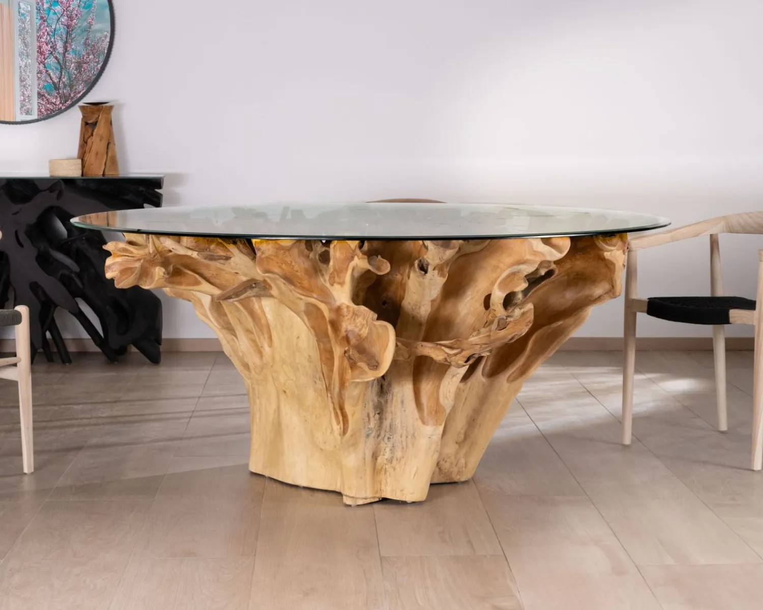 Meuble House Table de repas ronde en racine de teck naturel avec plateau verre "Jungle" Online