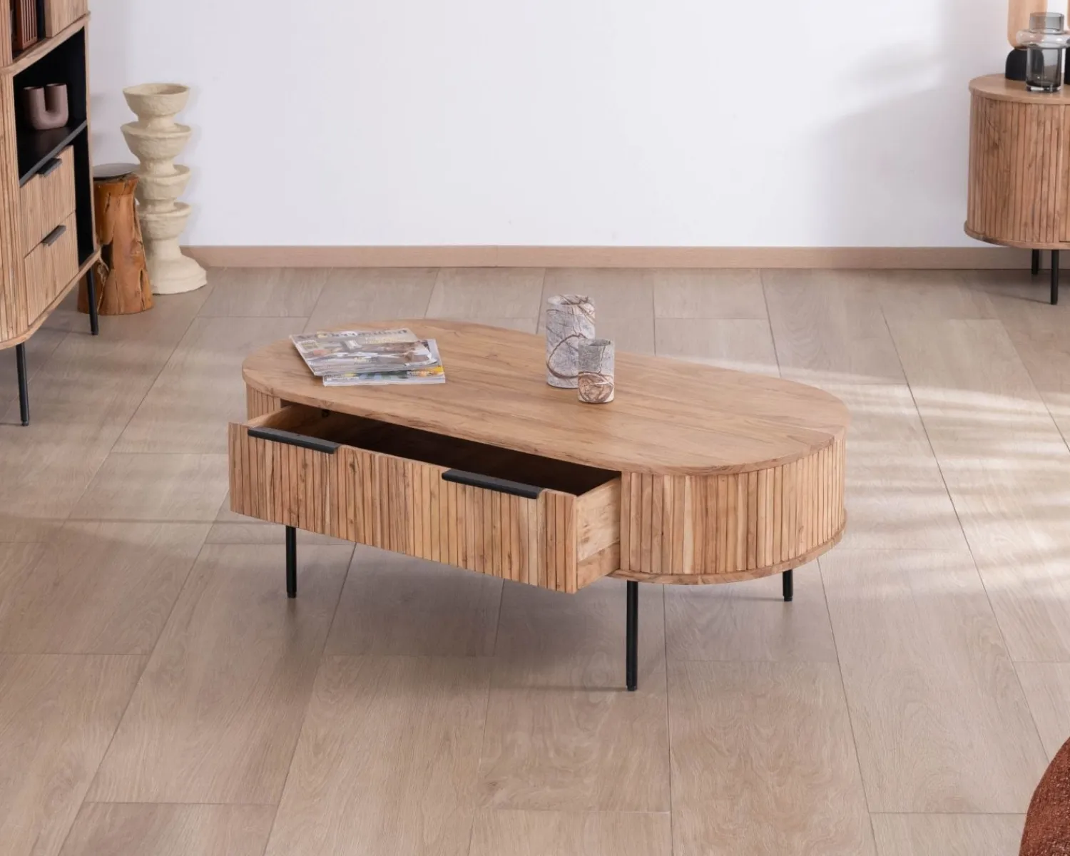 Meuble House Table de salon ovale design newtro avec grand tiroir traversant "Bopee" Outlet