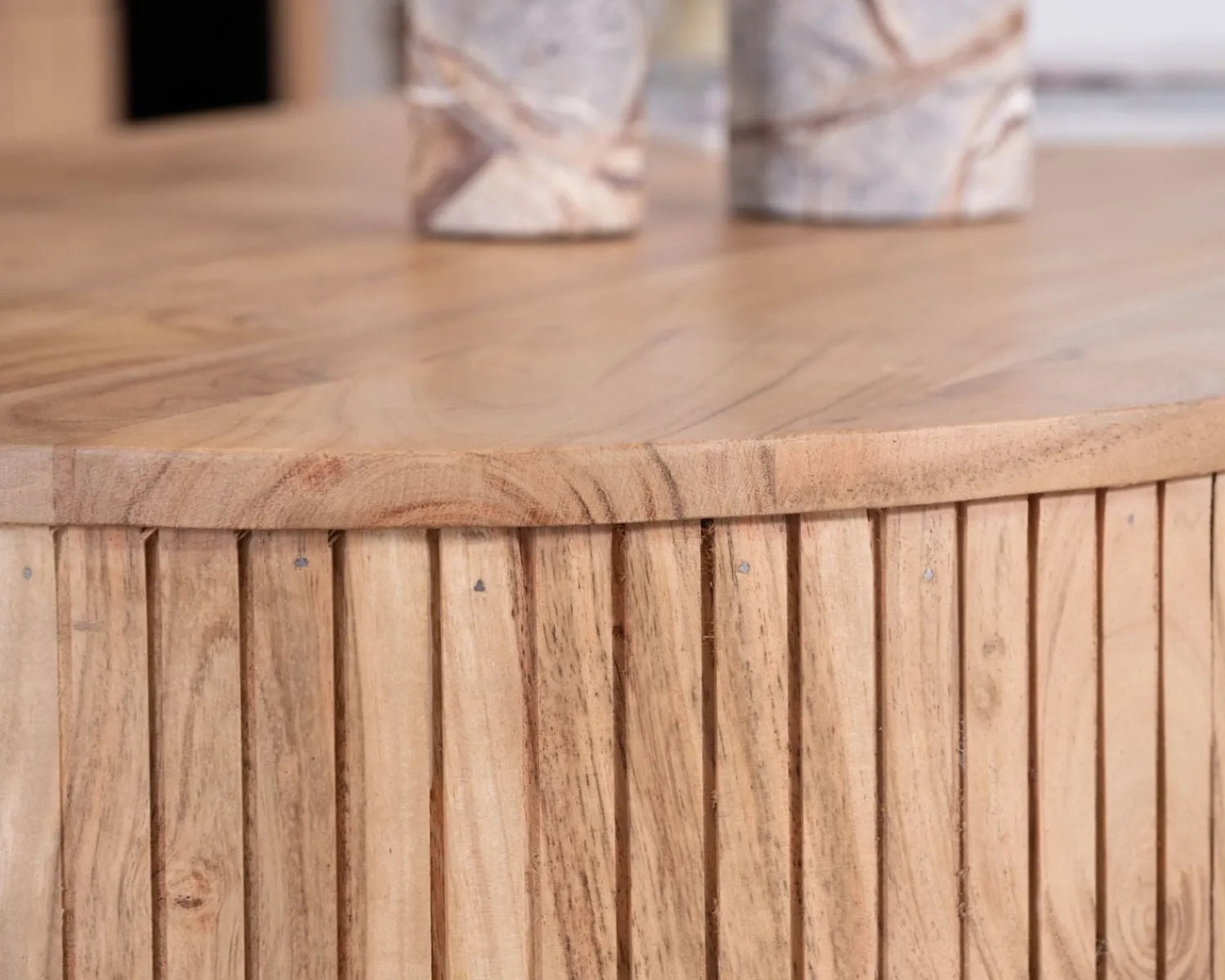 Meuble House Table de salon ovale design newtro avec grand tiroir traversant "Bopee" Outlet