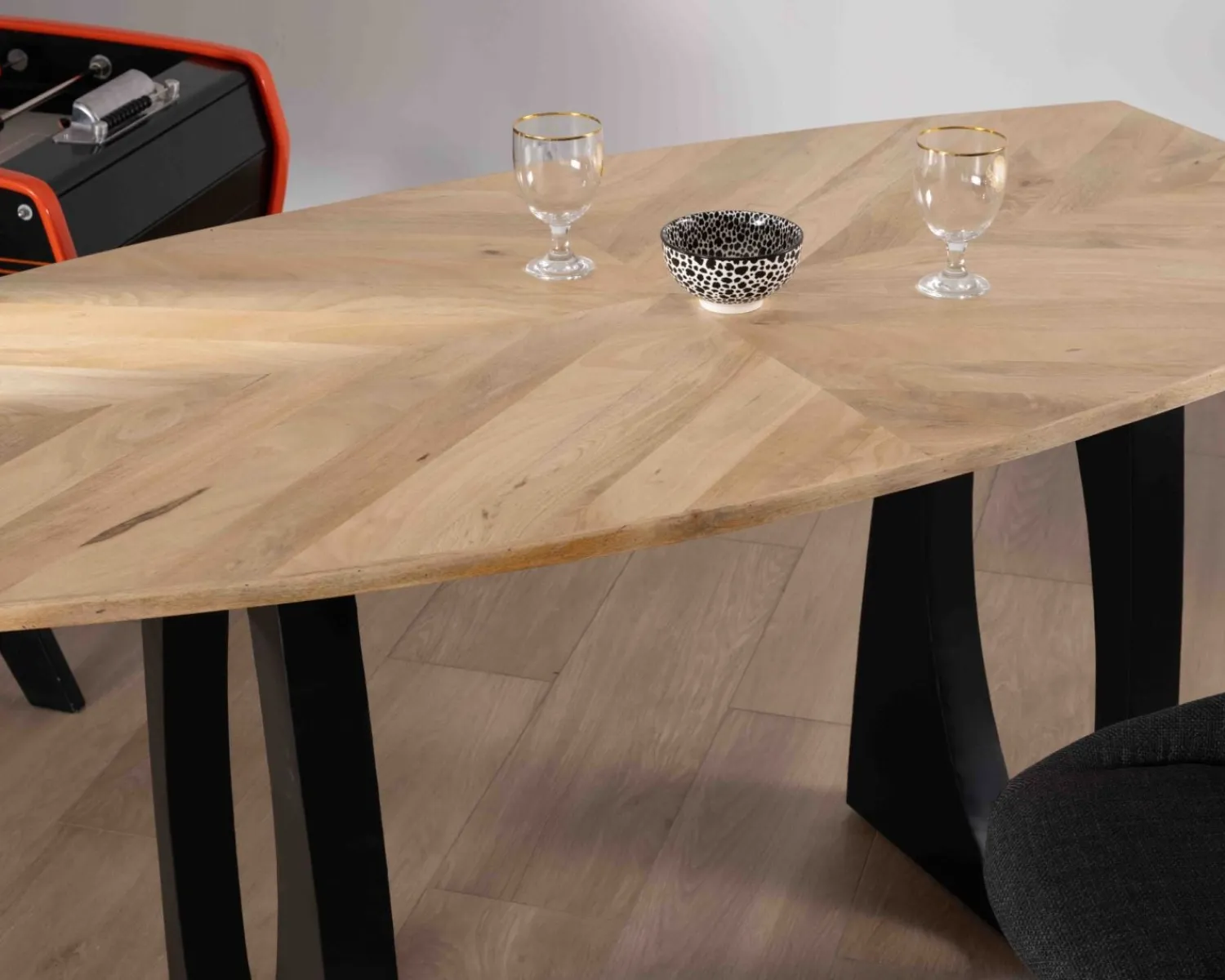 Meuble House Table haute en acacia 185 cm et pieds métal noir design "Audacio" New