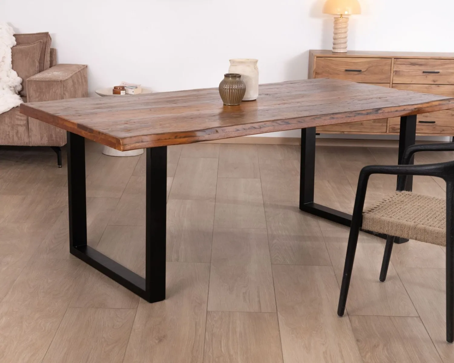 Meuble House Table à manger en bois recyclé et pieds métal noir en U "Alésia" 200 cm Sale