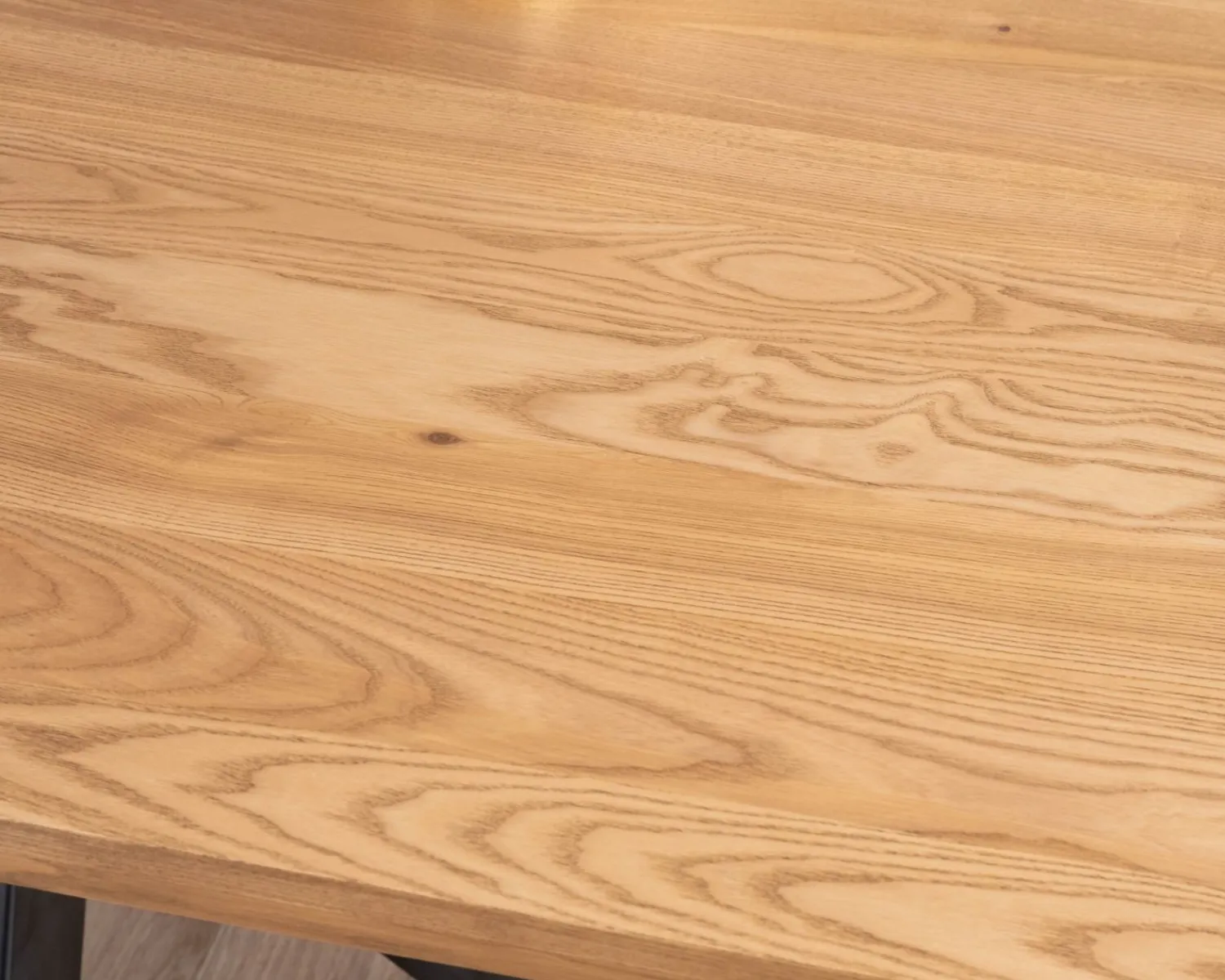Meuble House Table à manger en frêne massif et pied étoile métal noir "Sydney" 2m Sale