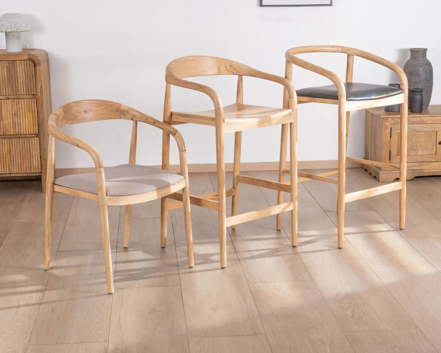 Meuble House Tabouret de bar en acacia design épuré avec dosseret "Vogue" Discount